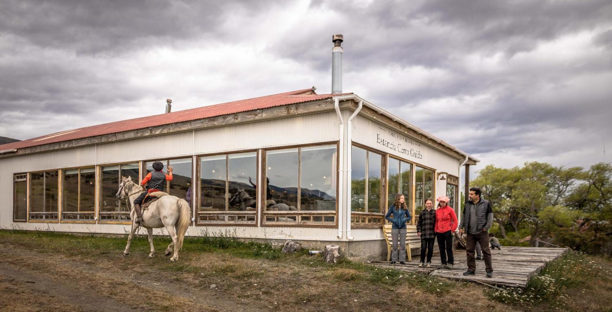 Estancia Cerro Guido Torres del Paine National Park Exterior foto